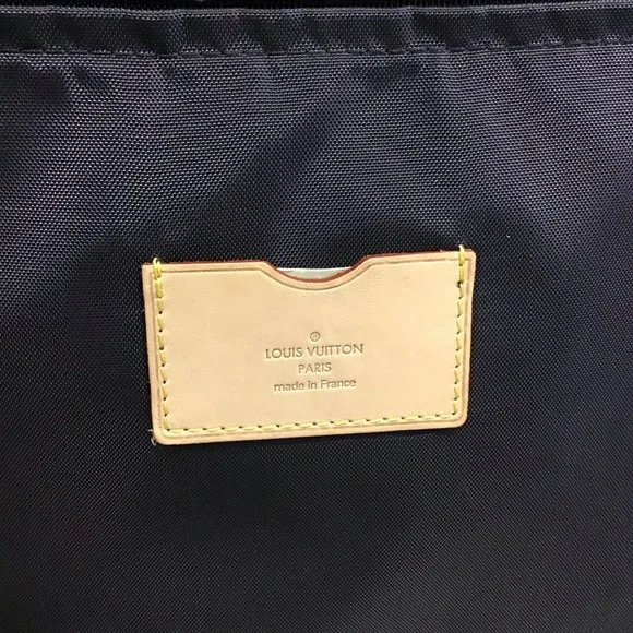 Louis Vuitton Pegase 70 - Picture 12 of 13